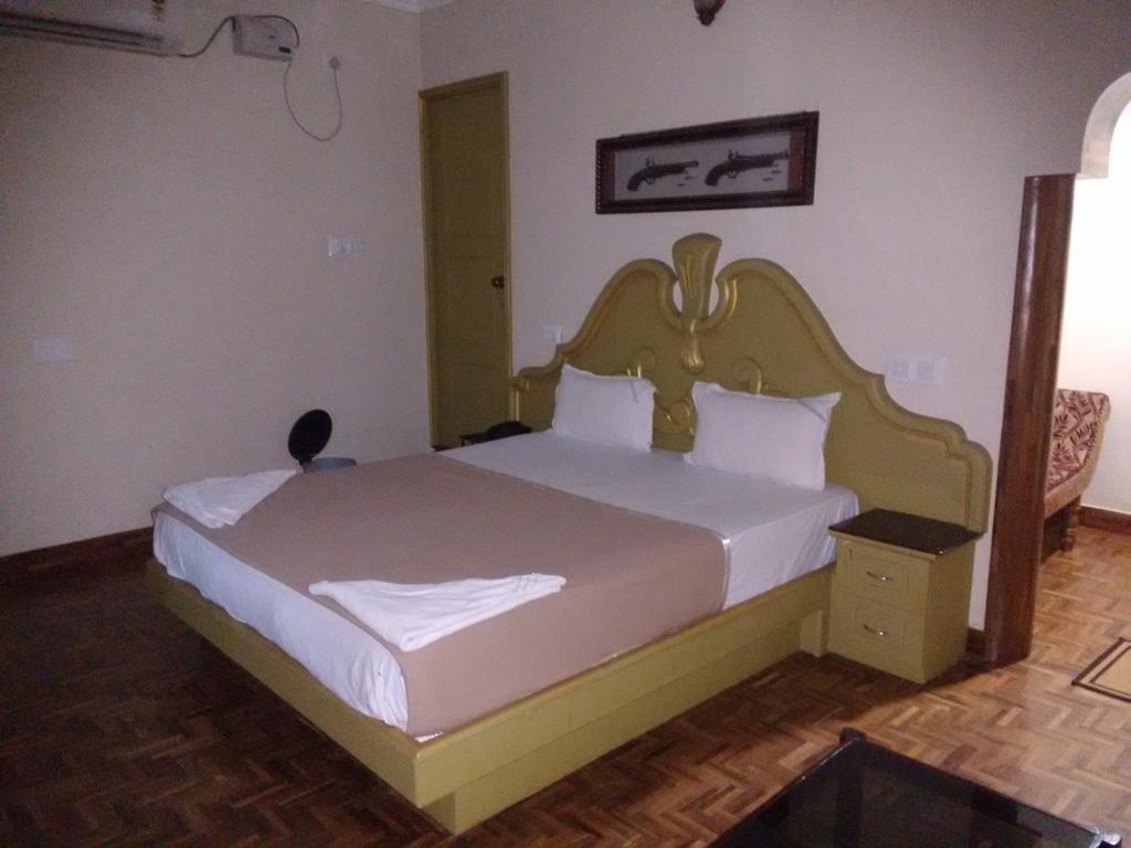 Hotel Chithra Kanyakumari Zimmer foto