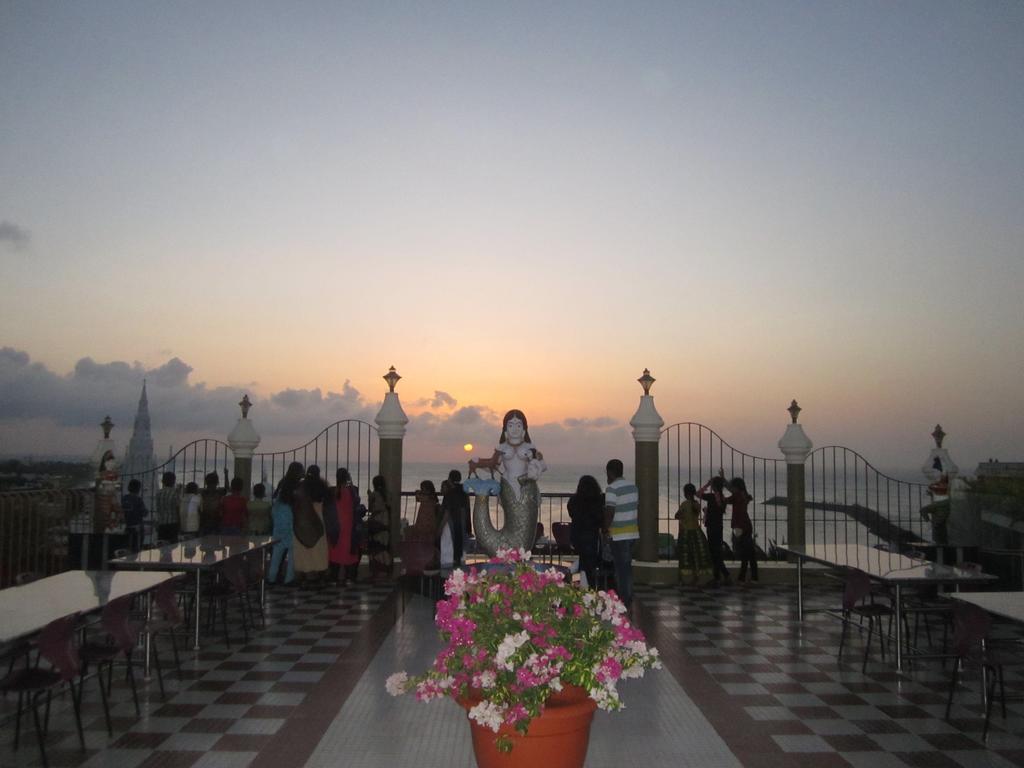Hotel Chithra Kanyakumari Exterior foto