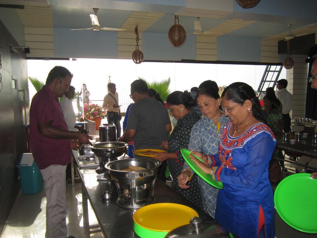 Hotel Chithra Kanyakumari Exterior foto